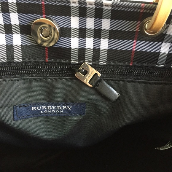 Burberry check nylon tote bag - Picture 10 of 11